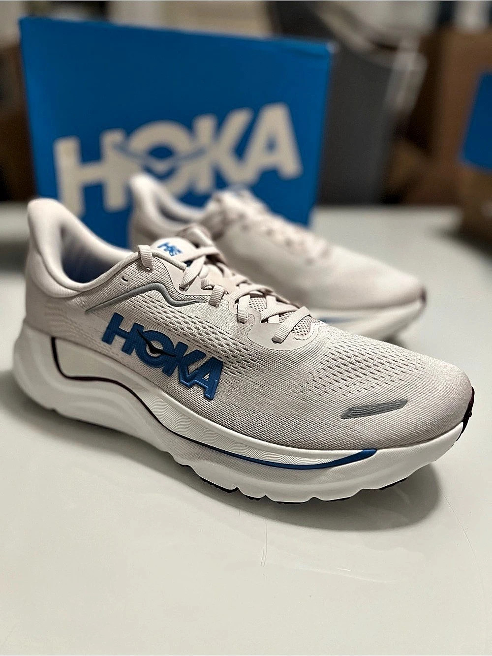 HOKA M Arahi 9 Athletic Shoes White & Blue US 9 D